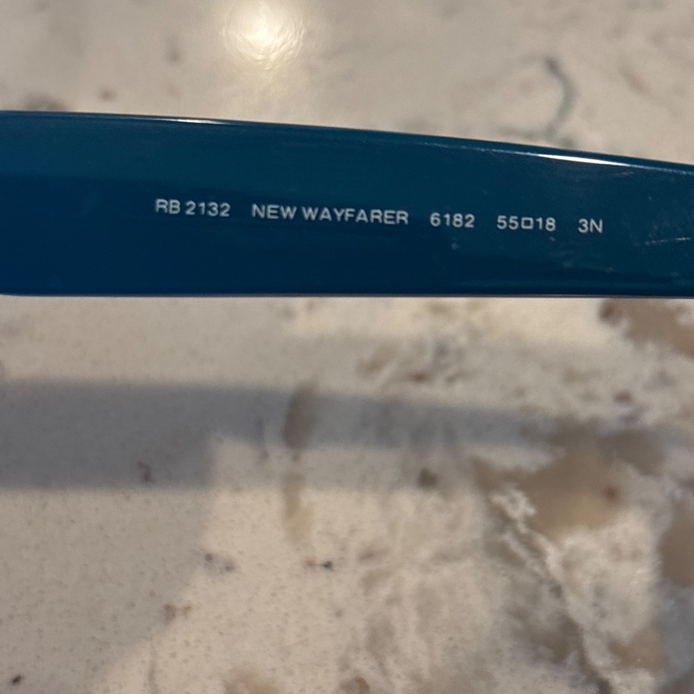 Ray-ban  New Wayfarer  Sunglasses 2132 Frame only Eyeglasses FS3 - Picture 7 of 7